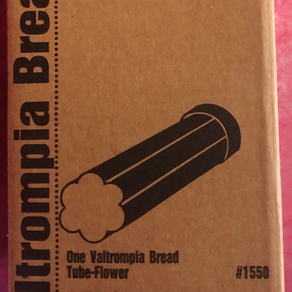 Pampered Chef Valtrompia Bread tube